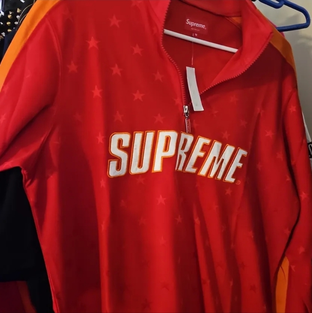 Supreme track half zip pullover over